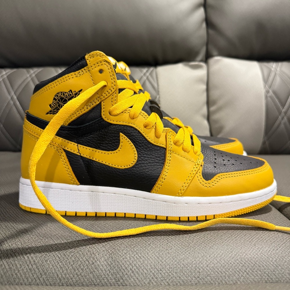 Nike Air Jordan 1 Retro High OG Pollen Kids
